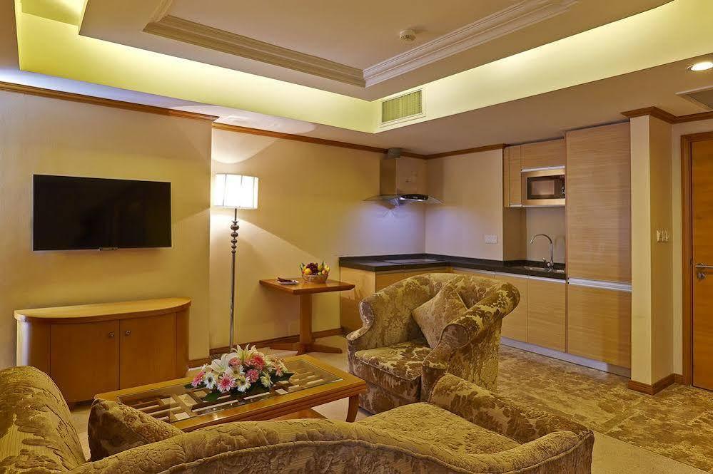 Six Seasons Hotel Dhaka Exterior foto