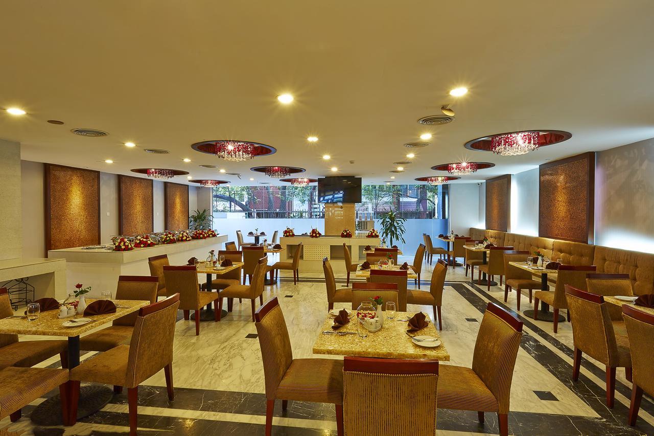 Six Seasons Hotel Dhaka Exterior foto